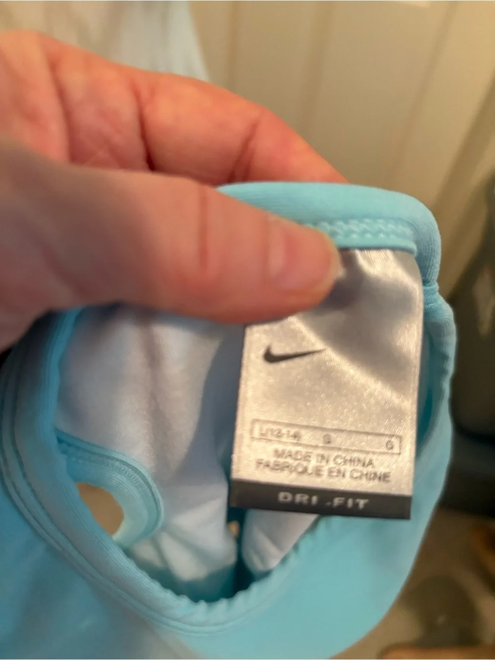 Nike girls  Light Blue Racerback Crop Tank L 12/14